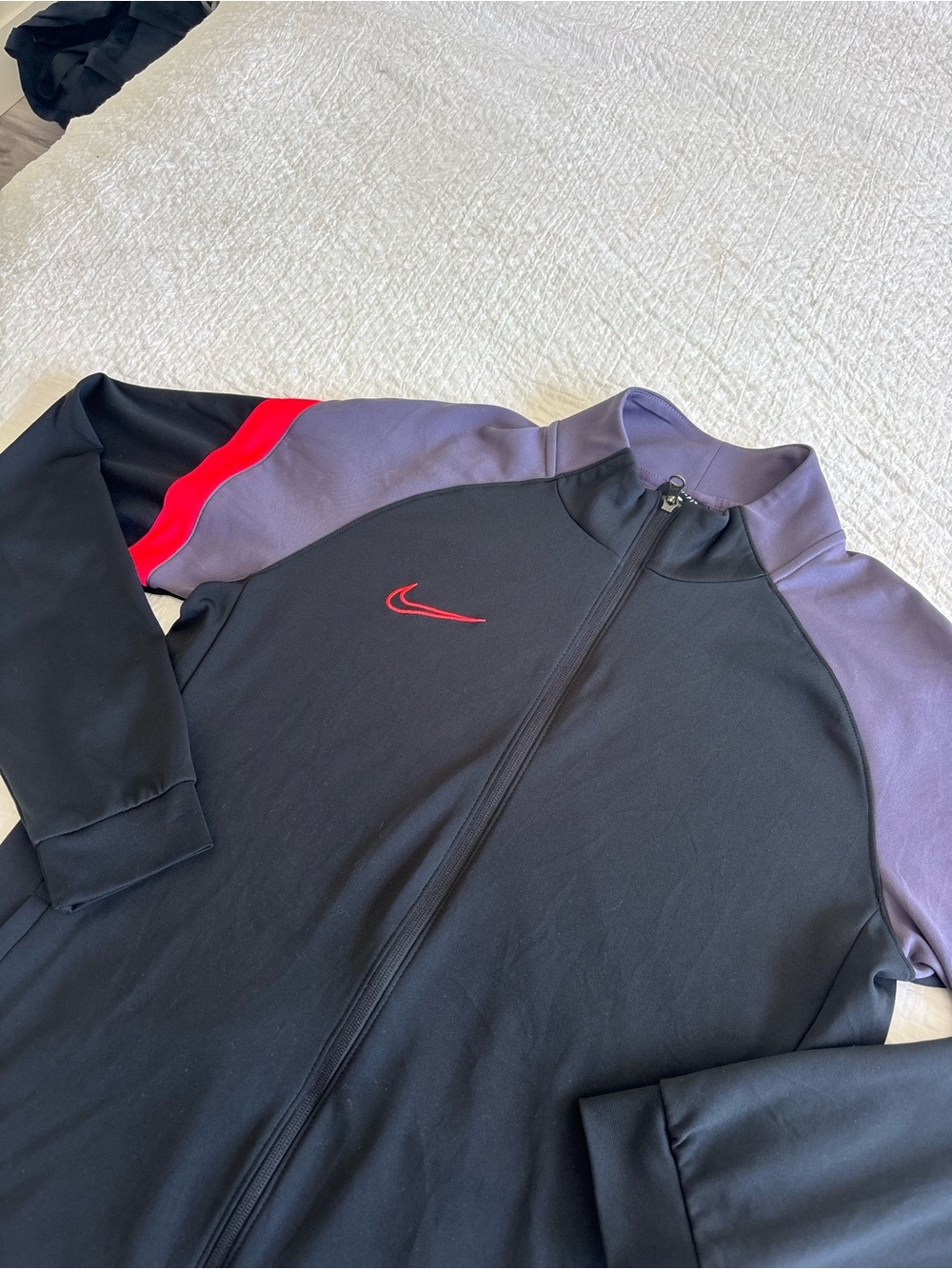 Retro Nike Full Zip Black Track Jacket with Purple & Neon Pink Swoosh - Size L